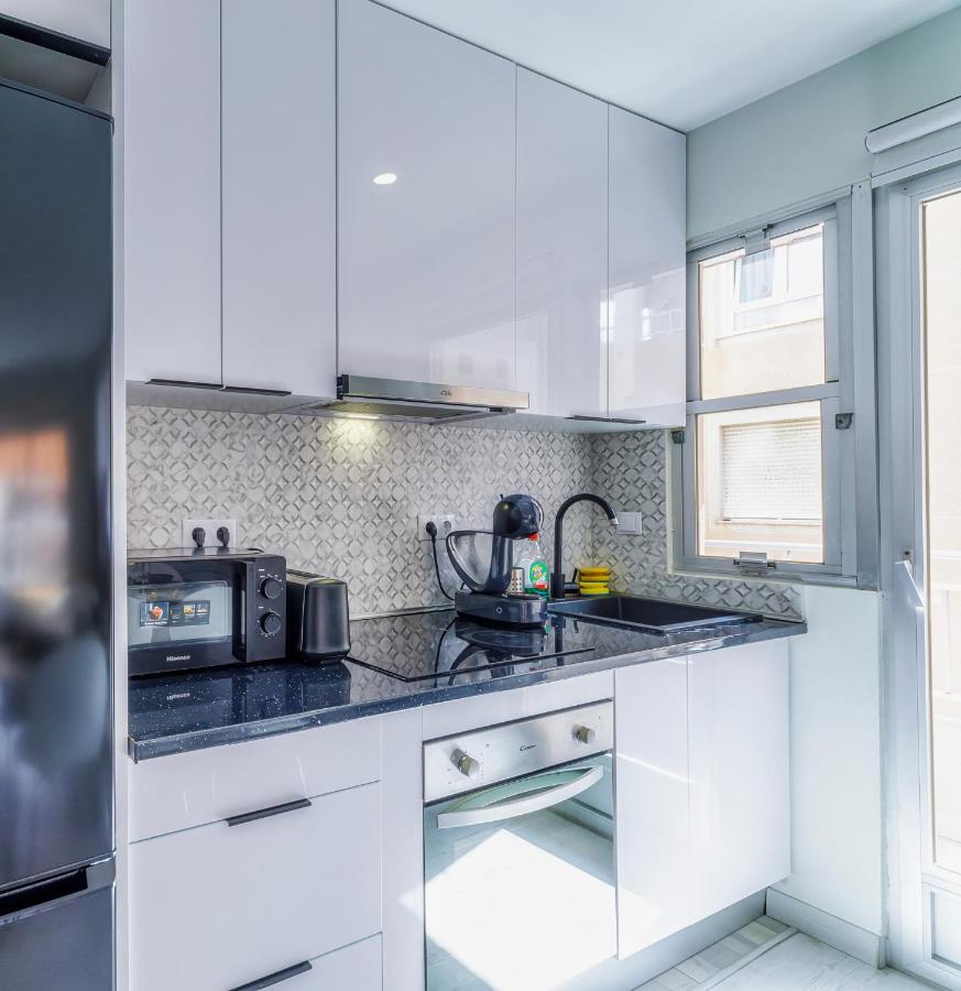 Palangre Beach Apartment Torrevieja Exteriör bild